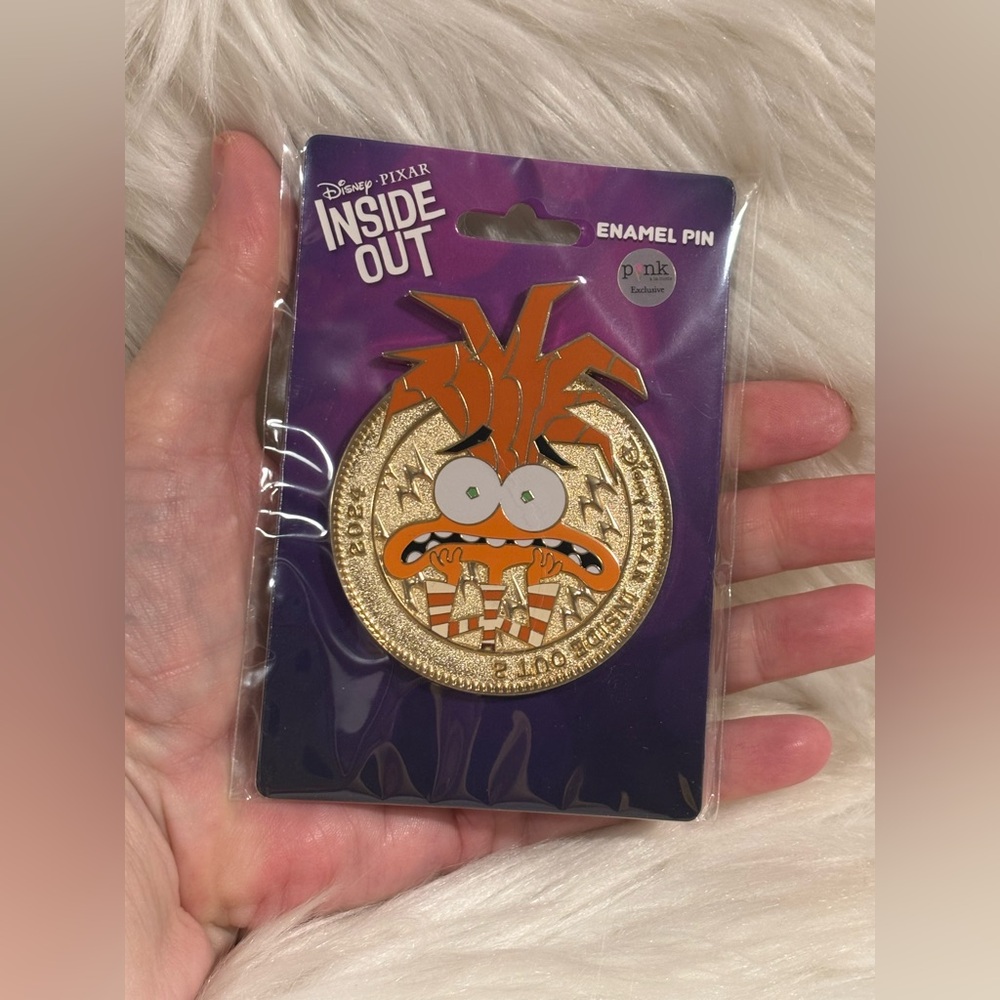 Disney ANXIETY Inside Out Coin Pin LE 300 PALM Pink La Mode